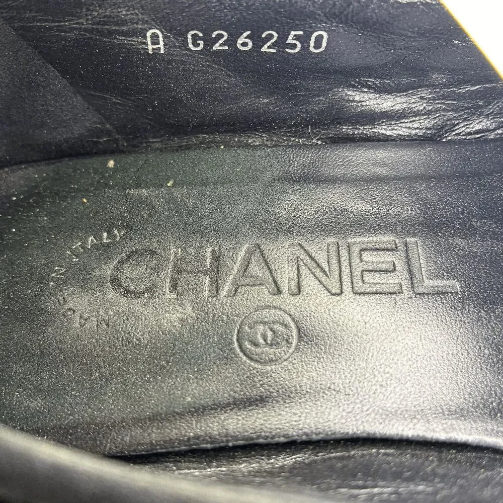 Chanel G26250 Ballet Flats EU 37 Black Patent Cap Toe CC Bow w/ Box Dust Bags
